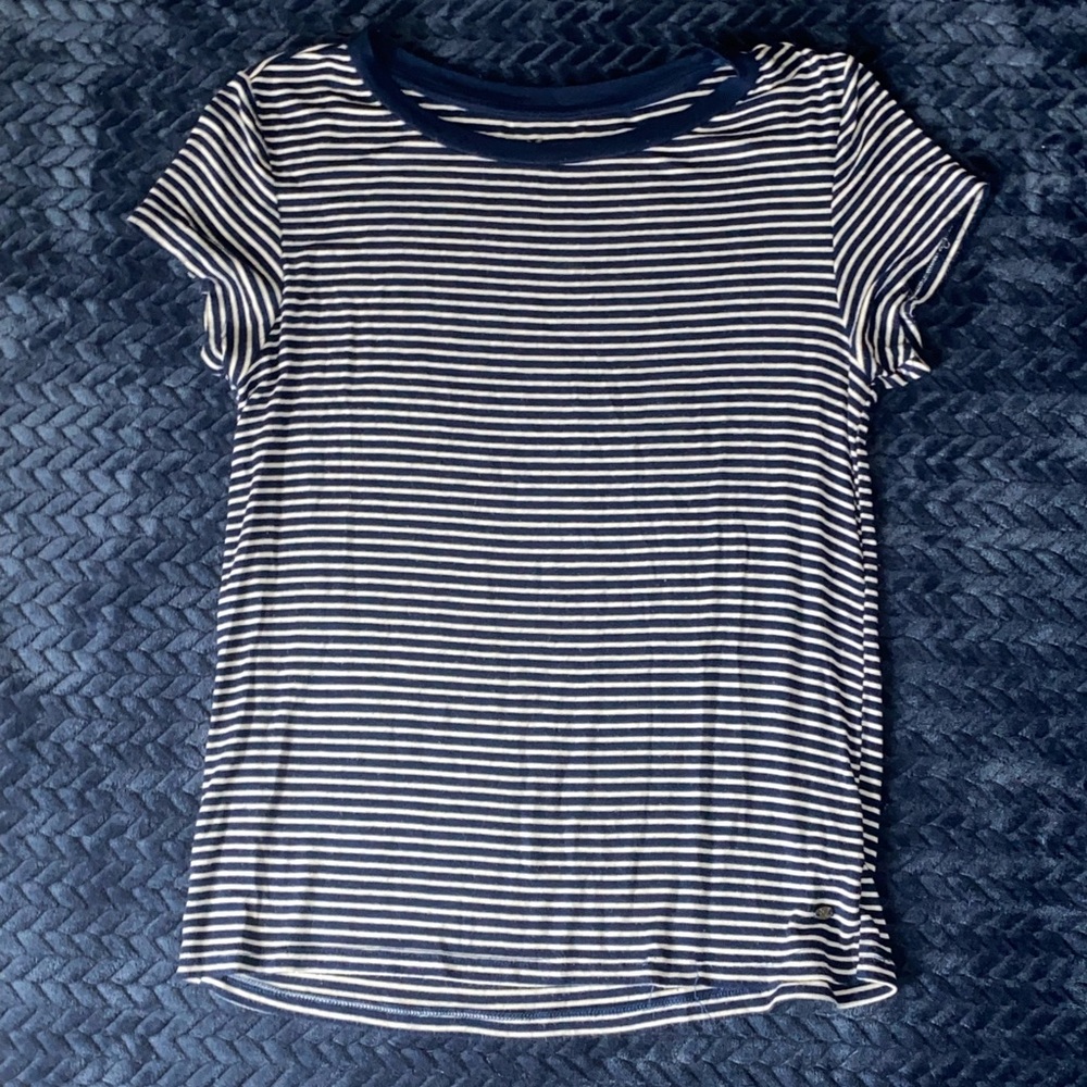 White and navy striped too